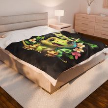 Load image into Gallery viewer, Repticon Velveteen Plush Blanket /w Lizards
