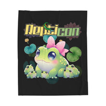 Load image into Gallery viewer, Velveteen Plush Blanket w/ Frogs
