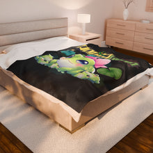 Load image into Gallery viewer, Velveteen Plush Blanket w/ Frogs
