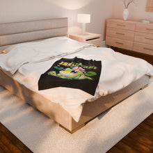 Load image into Gallery viewer, Velveteen Plush Blanket w/ Frogs
