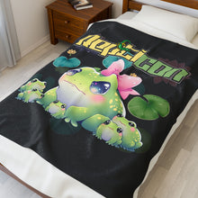 Load image into Gallery viewer, Velveteen Plush Blanket w/ Frogs
