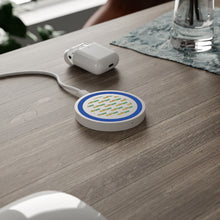 Load image into Gallery viewer, Repticon Quake Wireless Charging Pad
